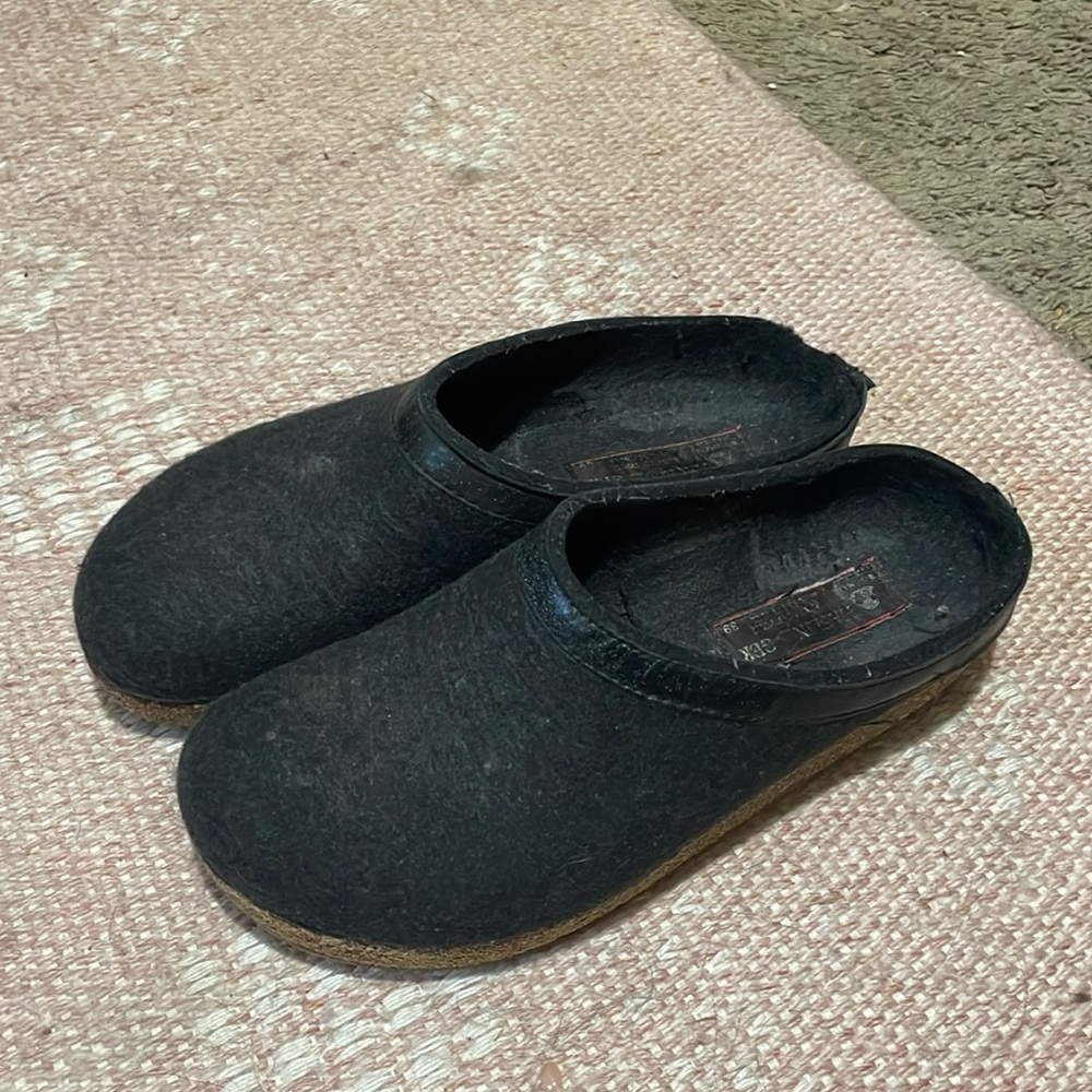 Halflinger clogs